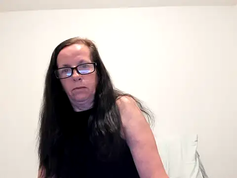 peachgoddess online show from March 15, 5:25 am