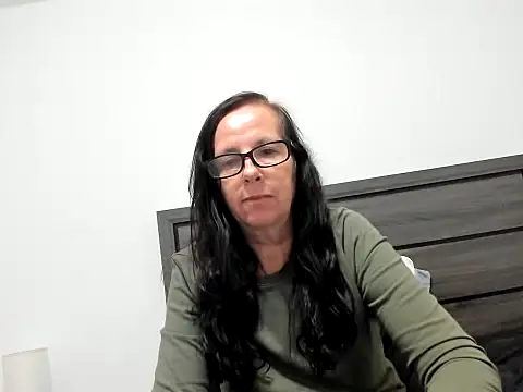 peachgoddess online show from October 19, 3:53 am