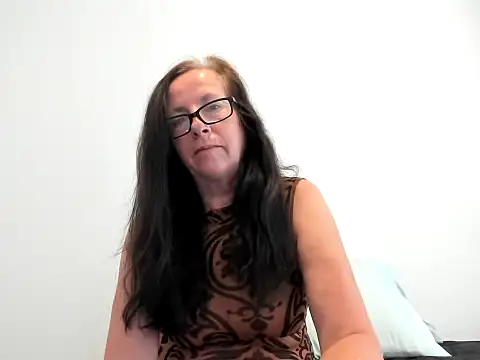 peachgoddess online show from April 3, 1:17 pm