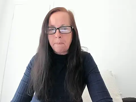 peachgoddess online show from May 6, 1:48 pm