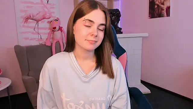 Snapshot of Velvetmimic_ chatting on March 21, 12:39 pm Velvetmimic online show from March 21, 12:39 pm