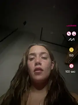 DarkVelvet online show from May 4, 4:21 pm