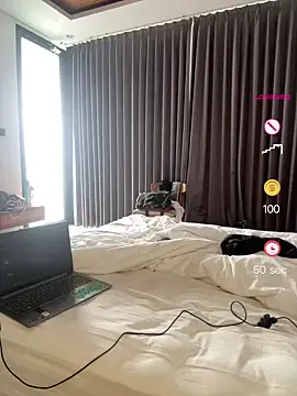 DarkVelvet online show from May 14, 3:58 am