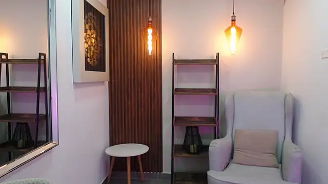 Coral Lise online show from November 13, 11:03 am