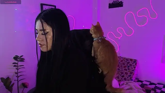 AnfisaLetyagho online show from January 8, 1:11 am