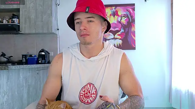 Snapshot of Ryannblue07 chatting on October 19, 5:48 pm Ryannblue07 online show from October 19, 5:48 pm