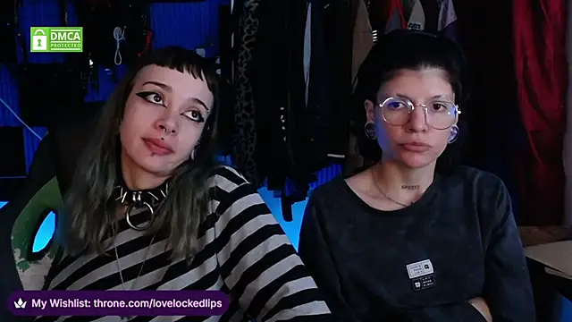 lovelockedlips online show from June 7, 12:49 am