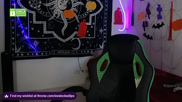 lovelockedlips online show from November 2, 9:53 pm