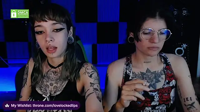 lovelockedlips online show from May 12, 1:35 am