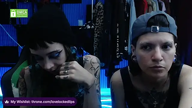 lovelockedlips online show from June 13, 1:14 am