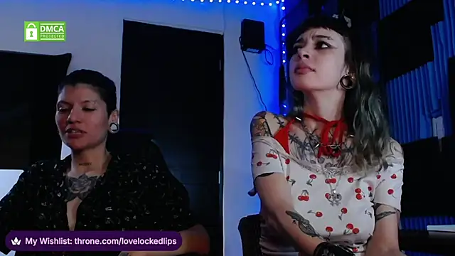 lovelockedlips online show from July 7, 4:54 pm