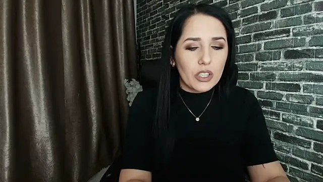 missdyaa online show from October 20, 11:16 pm