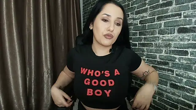 missdyaa online show from February 15, 11:14 pm