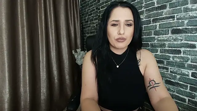 missdyaa online show from November 14, 12:14 am