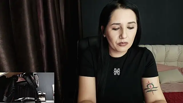 missdyaa online show from September 14, 9:48 pm
