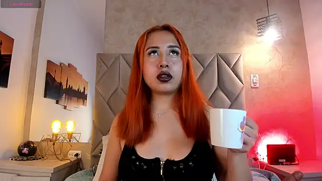kailinmoonx online show from May 12, 1:06 pm