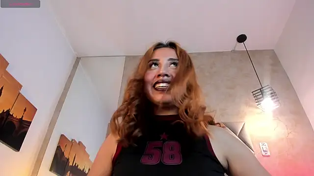 kailinmoonx online show from May 4, 1:14 pm
