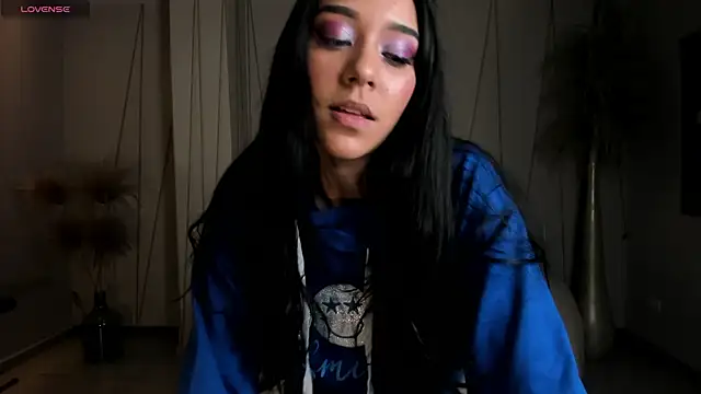 Snapshot of AmaliaCrus chatting on September 18, 8:45 pm AmaliaCrus online show from September 18, 8:45 pm