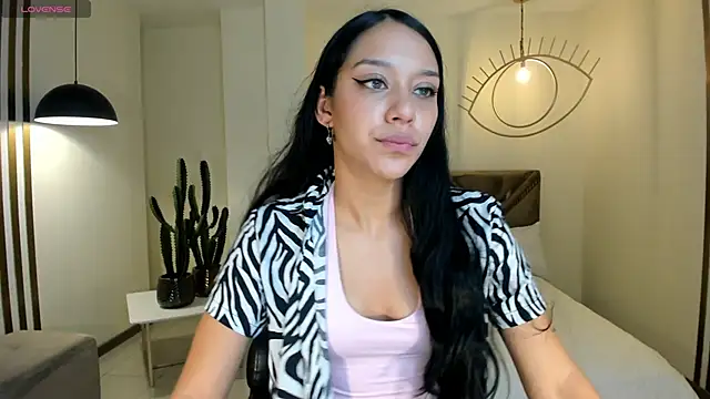 AmaliaCrus online show from October 20, 8:20 pm