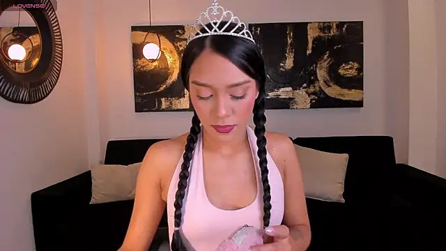 Snapshot of AmaliaCrus chatting on July 3, 8:04 pm AmaliaCrus online show from July 3, 8:04 pm