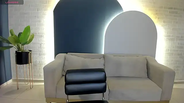 Snapshot of AmaliaCrus chatting on May 24, 11:59 pm AmaliaCrus online show from May 24, 11:59 pm