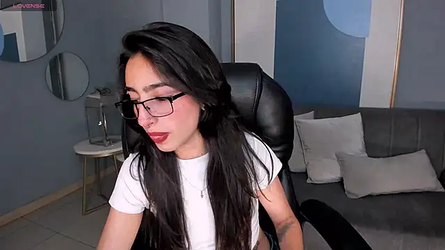 LarisaSmirnov online show from September 29, 1:12 am