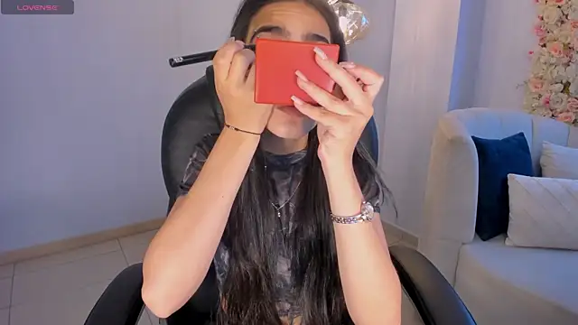 Snapshot of LarisaSmirnov chatting on November 7, 4:28 am LarisaSmirnov online show from November 7, 4:28 am