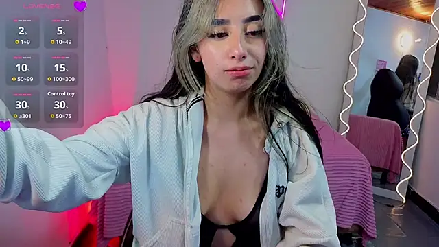 Malory tay1 online show from November 1, 6:46 pm