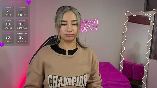 Malory tay1 online show from November 7, 6:34 pm