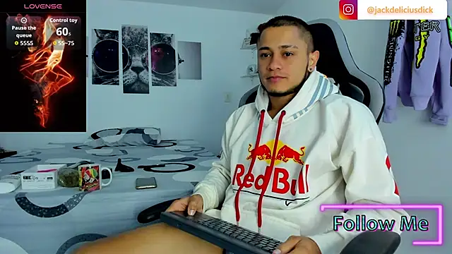 Snapshot of jackdeliciusdick chatting on November 15, 9:24 am jackdeliciusdick online show from November 15, 9:24 am