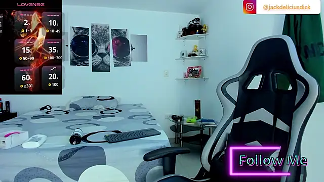 Snapshot of jackdeliciusdick chatting on January 15, 9:23 am jackdeliciusdick online show from January 15, 9:23 am