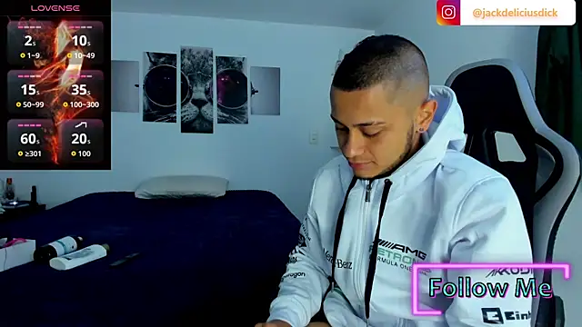 Snapshot of jackdeliciusdick chatting on January 7, 9:25 am jackdeliciusdick online show from January 7, 9:25 am