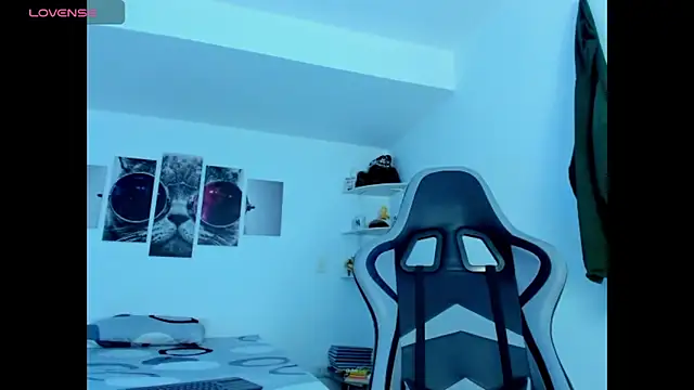 Snapshot of jackdeliciusdick chatting on February 7, 10:34 am jackdeliciusdick online show from February 7, 10:34 am