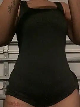 Snapshot of urgeminibrat chatting on March 16, 5:37 am urgeminibrat online show from March 16, 5:37 am