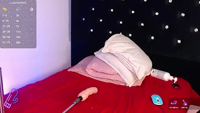 LaurenG7 online show from April 16, 9:39 pm