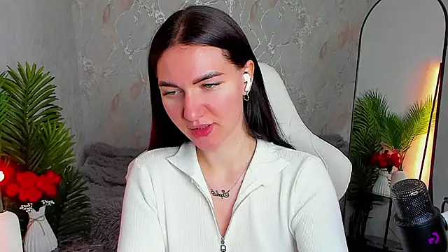 babyisperfect online show from May 2, 1:22 am