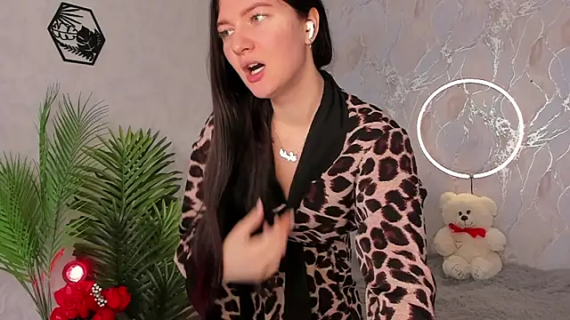 babyisperfect online show from November 28, 4:34 am