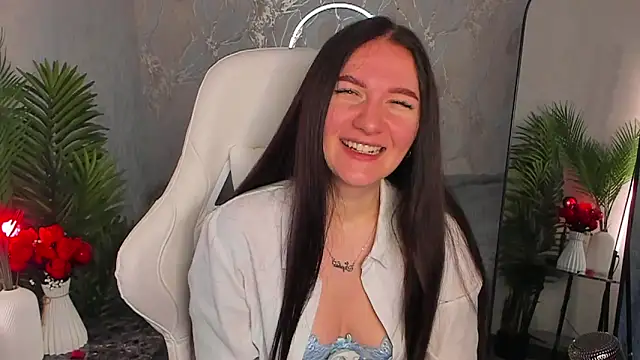 babyisperfect online show from April 19, 1:17 am