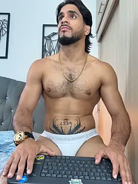 Snapshot of Maximiliano_ford chatting on March 18, 12:28 pm Maximiliano ford online show from March 18, 12:28 pm