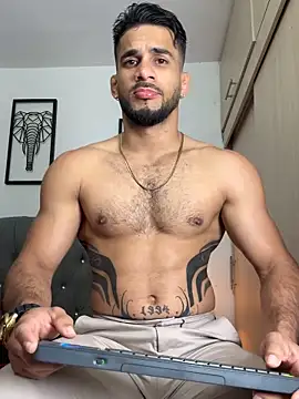 Snapshot of Maximiliano_ford chatting on October 25, 10:58 am Maximiliano ford online show from October 25, 10:58 am