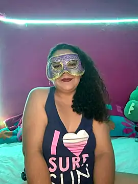 Snapshot of Pequitas_sexi chatting on October 16, 5:49 am Pequitas sexi online show from October 16, 5:49 am