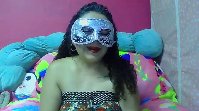 Snapshot of Pequitas_sexi chatting on October 9, 5:08 am Pequitas sexi online show from October 9, 5:08 am