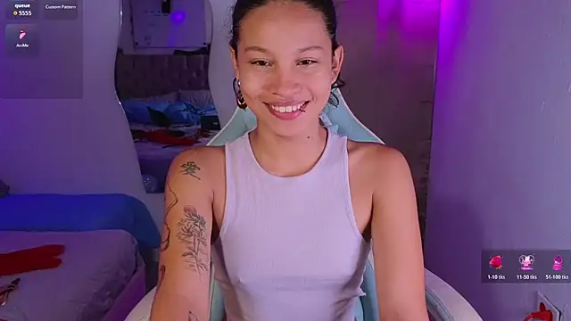 Snapshot of eleselas chatting on November 30, 2:56 am eleselas online show from November 30, 2:56 am