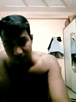 vikesh05 online show from October 3, 7:04 pm