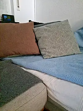 naturliebe online show from April 8, 6:04 am