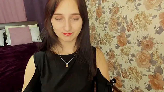 JulietMonli online show from September 27, 3:23 am