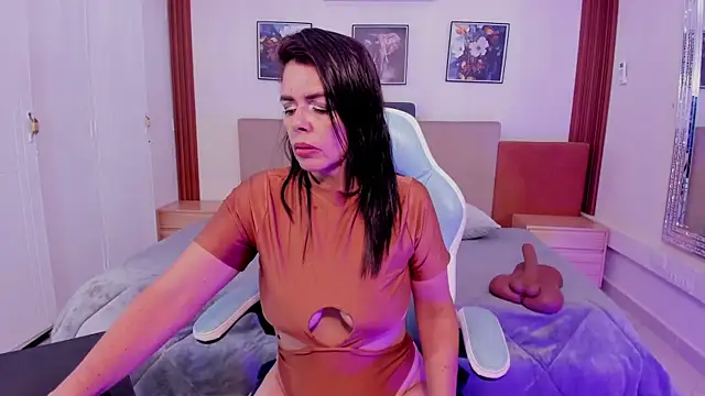 loress ass mature online show from February 5, 6:37 pm