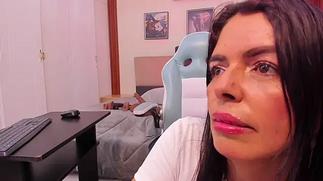 loress ass mature online show from February 4, 6:47 pm