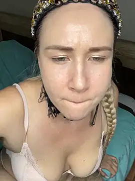 Snapshot of Nikusia chatting on March 22, 6:14 pm Nikusia online show from March 22, 6:14 pm