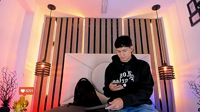 Jhojan twink online show from November 12, 12:20 pm